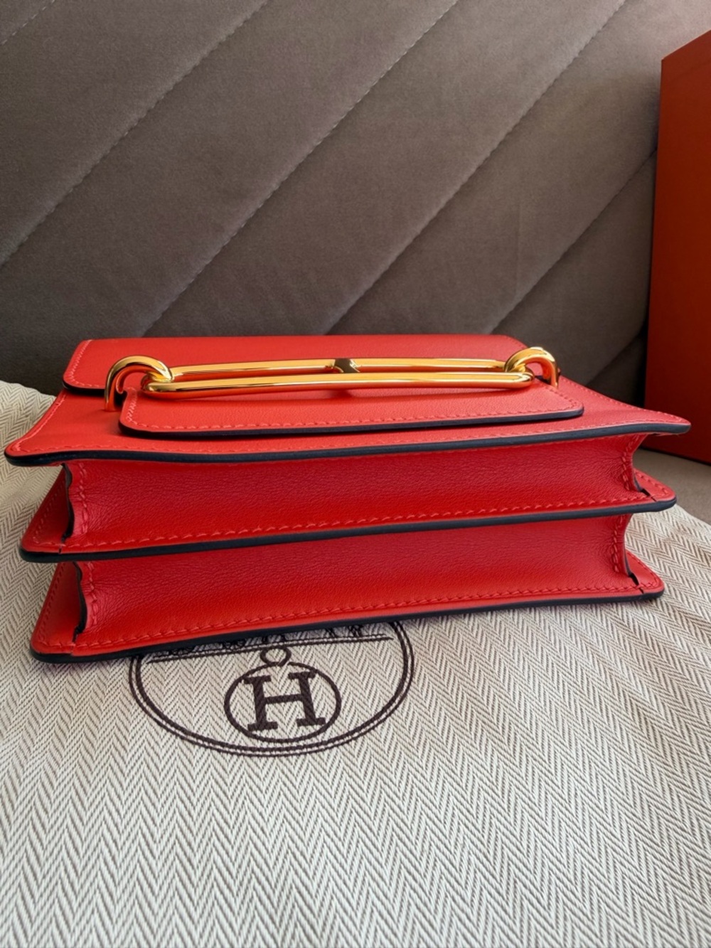 Hermes HSS Roulis Mini Capucine Gold Hardware Horseshoe Stamp - Never Worn - Picture 6 of 12